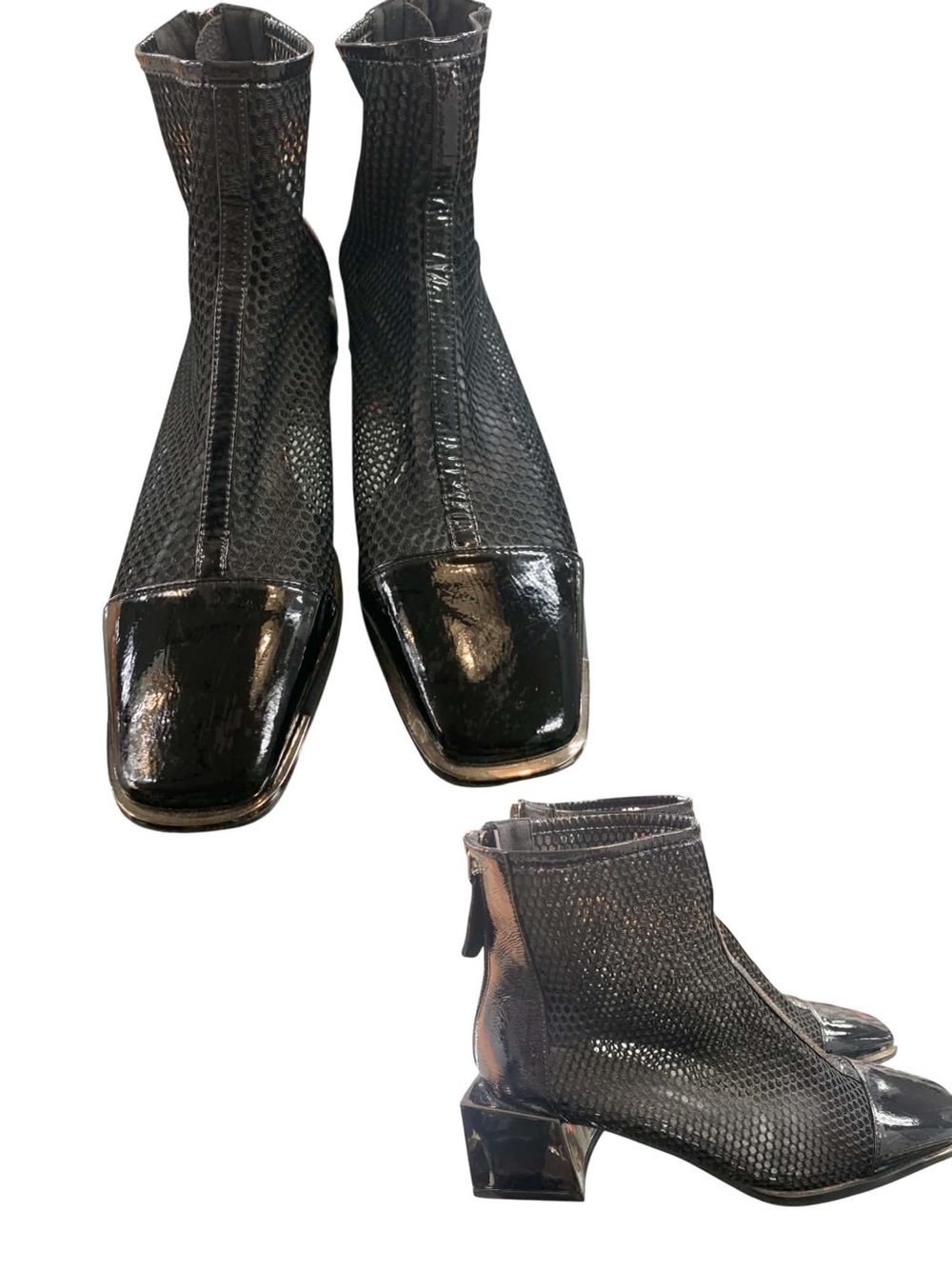 Vero Cuoio Black Textured Leather Ankle Boots S8